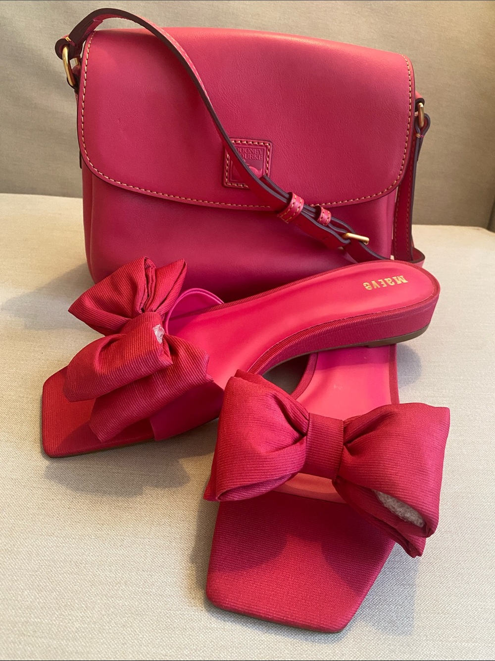 Dooney & Bourke Florentine Leather Flap Crossbody Fuchsia in pristine condition - Picture 12 of 16